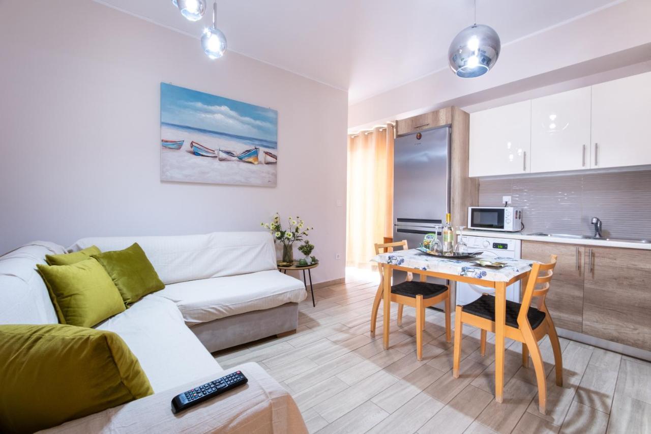 Family Apartment Near Port Pireo Esterno foto